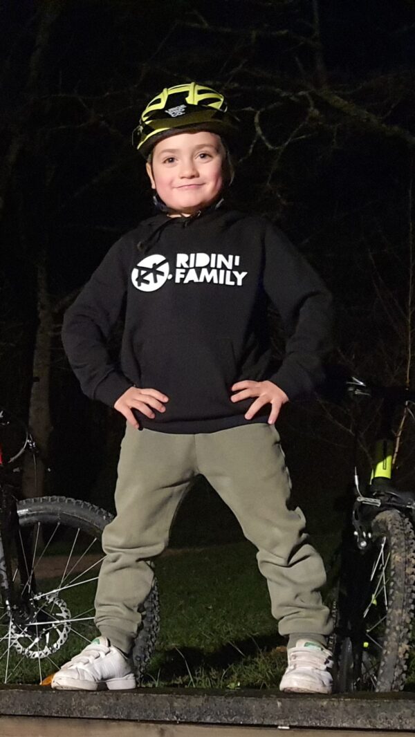 sweat noir ridin'family enfant 2022