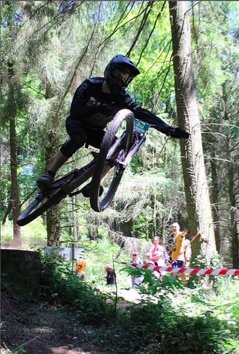 #7 - Enduro Larrazet (82)
